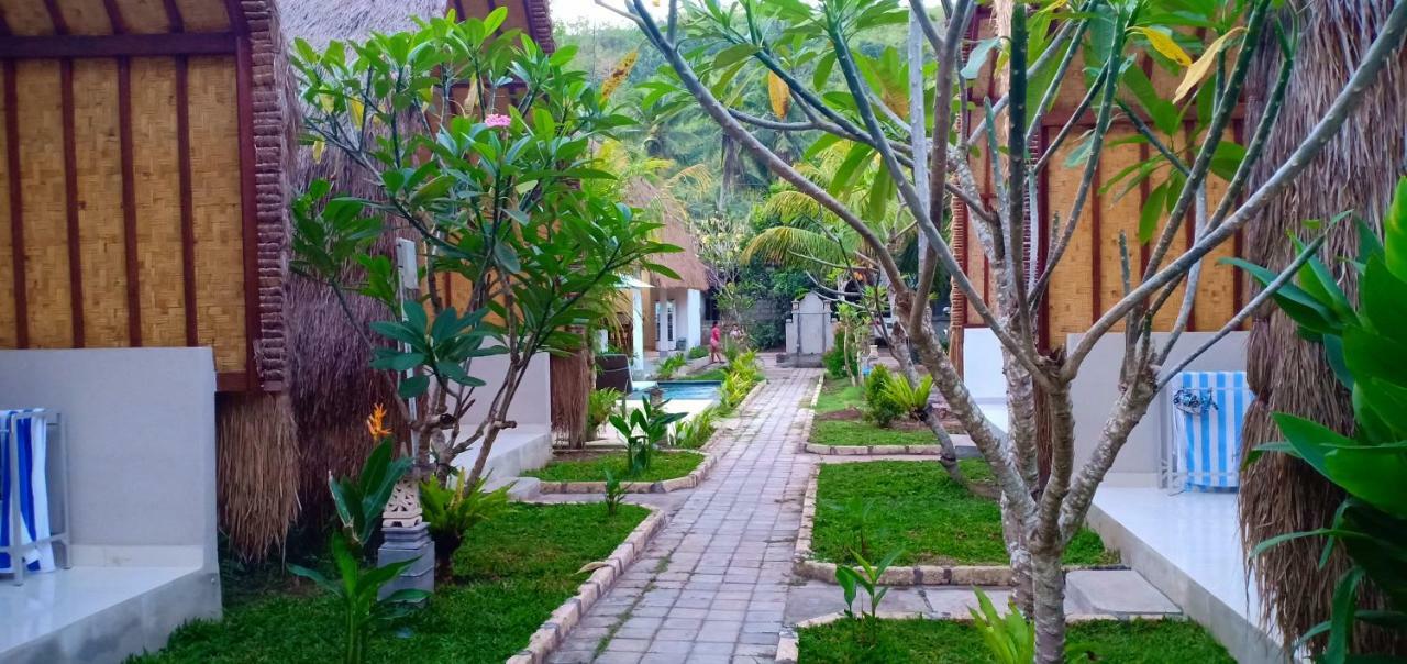 Bale Lumbung Bungalows Sakti Exteriör bild